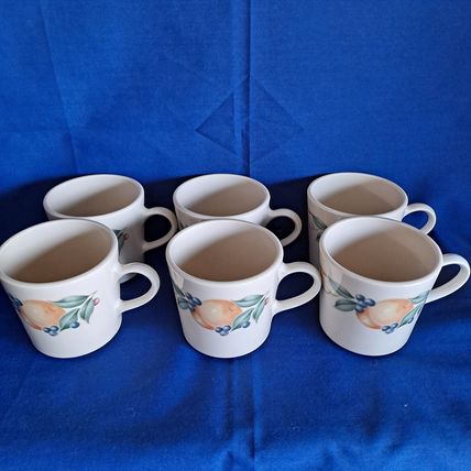 Vintage Lot 6 CORNING ABUNDANCE COFFEE CUPS Tea Mugs Milk Glass Corelle