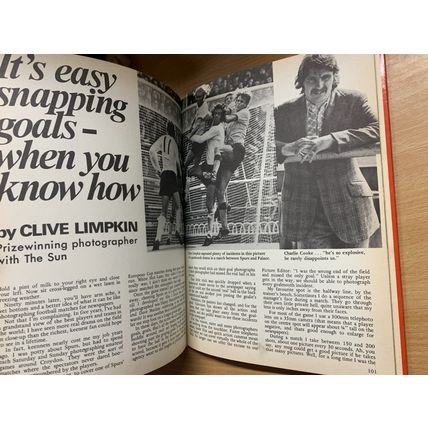 1973 "THE SUN SOCCER ANNUAL No.2 1973" FOOTBALL SOCCER HARDBACK BOOK (P4)
