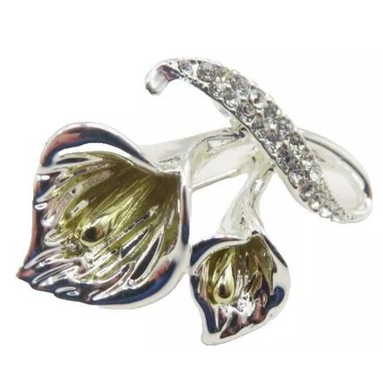 Calla Lily Brooch Silver Coloured 3 CM Boxed Gift Ladies Jewellery Fashion