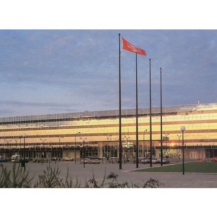 Milton Keynes Railway Train Station Bucks Rare 1990s Postcard