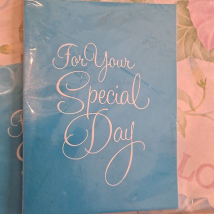 Vintage New American Greetings HAPPY BIRTHDAY WRAPPING PAPER Gift Wrap Flowers