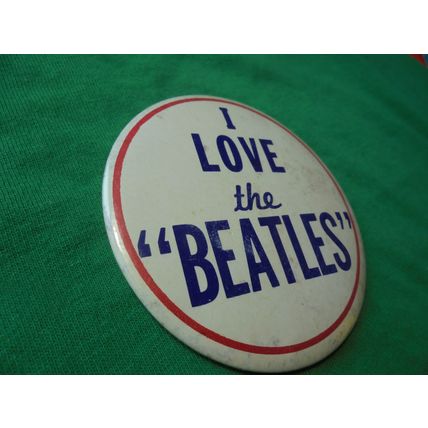 Very Rare 1964 BEATLEMANIA Original "I Love The Beatles" Pinback!!! $50.00 Shipp