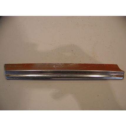 1969 PLYMOUTH SATELLITE LH FENDER TIRE - DOOR ALUMINUM TRIM OEM