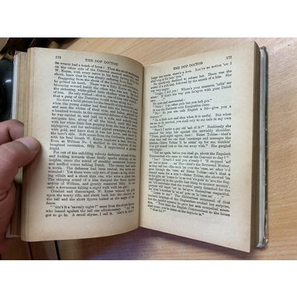 1918 RICHARD DEHAN "THE DOP DOCTOR" FICTION HEINEMANN HARDBACK BOOK (P4)