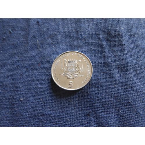 2002 SOMALILAND FIVE SHILLINGS COIN. ( Elephant )