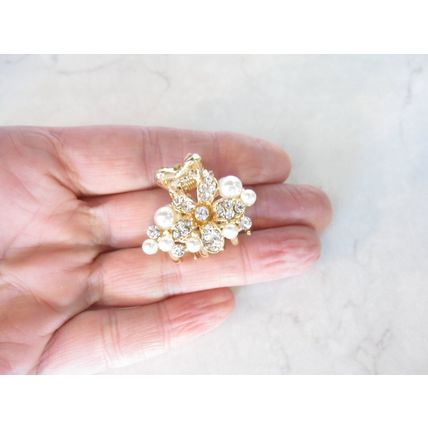 Small pearl and crystal flower gold hair claw clip bridal clip bridal barrette