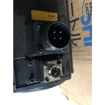 NEW MITSUBISHI HP-H224BK AC SERVO MOTOR. 340V 3AC 2KW 4000RPM,AL