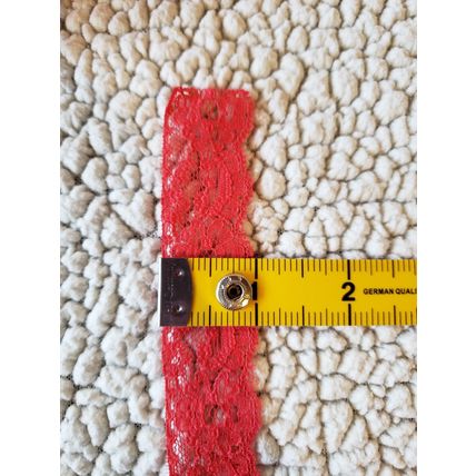 Chantilly Lace Trim - 1" x 9 yards - Red Floral