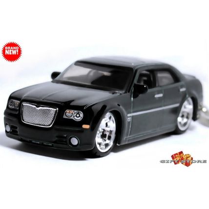 VERY RARE KEYCHAIN BLACK CHRYSLER 300C CUSTOM Ltd Ed. GREAT GIFT NOVELTY