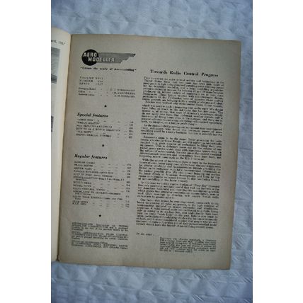 1957 Aeromodeller Magazine - April