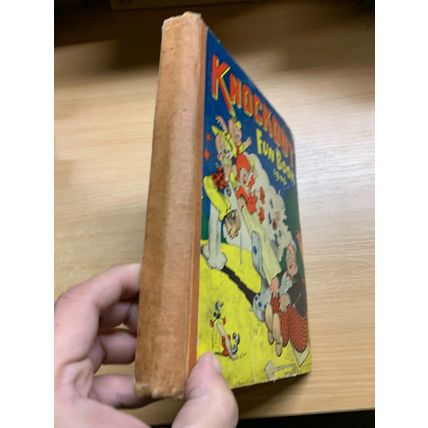 1945 "KNOCKOUT FUN BOOK 1946" ILLUSTRATED ANNUAL HARDBACK BOOK (P4)