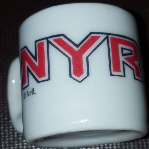 1-1/4 inch Gumball Mini Mug NHL New York Rangers 1-1/4 Inch tall