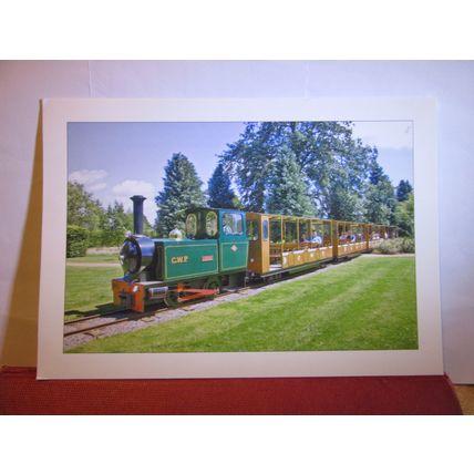 TRAIN "BELLA" , COTSWOLD WILDLIFE PARK, BURFORD unused postcard =