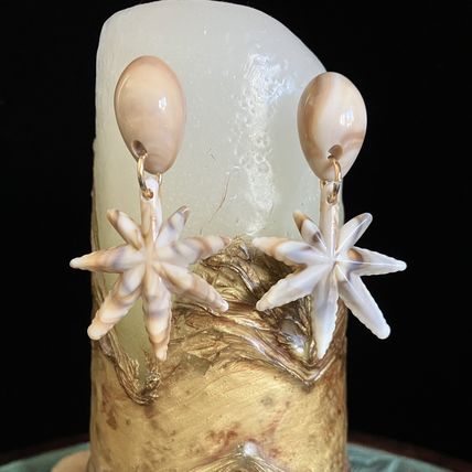 Beachy Cruising Island Hopping Starfish Design Dangle Earrings #811