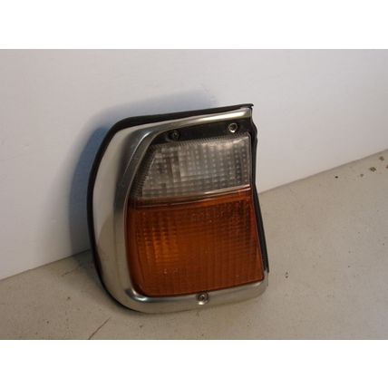 1978 Subaru DL Front Turn Signal Assy OEM KOITO 210-20205R 684173750