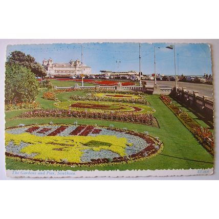 1965 postcard Gardens & Pier Southsea