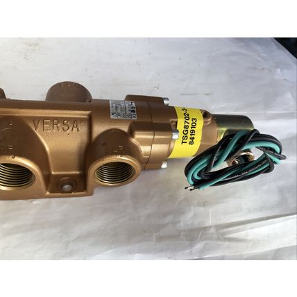 NEW VERSA TSG-8702-S-155-A120 HYDRAULIC DIRECTIONAL VALVE, 1-1/4" NPT 8419103,DI