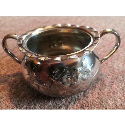 Antique Barbour Bros Co Quadruple Silver Plated Milk Jug & Sugar Bowl Tea Set