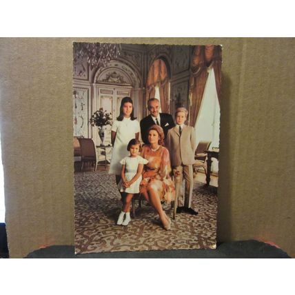 PRINCE RAINIER III & PRINCESS GRACE WITH FAMILY MONACO unused postcard royalty =