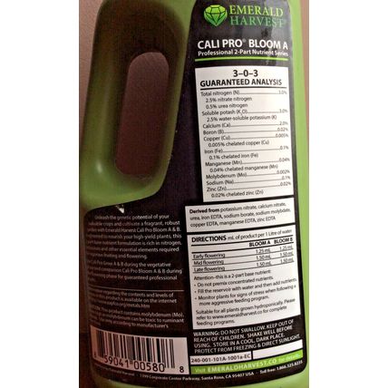 Emerald Harvest Job Lot of 8 Bottles Of 950ml Grower Plant Nutrient fertilizers