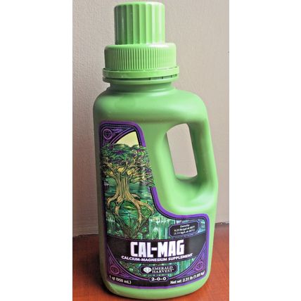 Emerald Harvest Job Lot of 8 Bottles Of 950ml Grower Plant Nutrient fertilizers