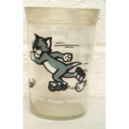 WELCH's ' TOM & JERRY' glass ' TOM SKATING (1990)