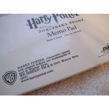 Harry Potter Sorcerer's Stone Warner Brothers 2001 Memo Pad Writing Ron Hermione