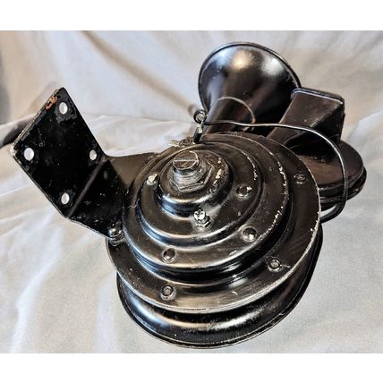 VINTAGE TRUCK HORN TESTED LOUD VINTAGE HORN RAT ROD HORN POSS JUBILEE HORN