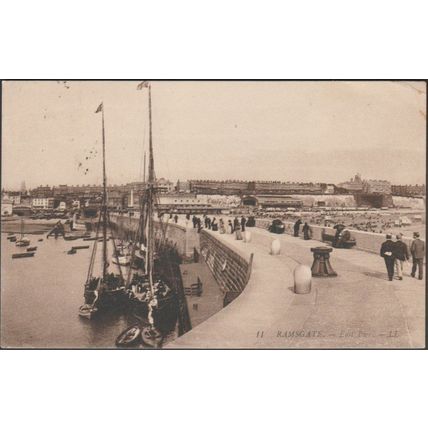 East Pier, Ramsgate, Kent, 1910 - Blinko Lévy Postcard LL11