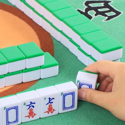 Chinese Mahjong Set, Mahjong Game Set with 146 Numbered Large Tiles (1.5", Green