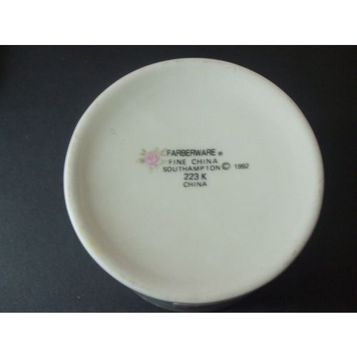 Vintage 1992 Farberware Fine China Southampton 223K Sugar Bowl w/Lid