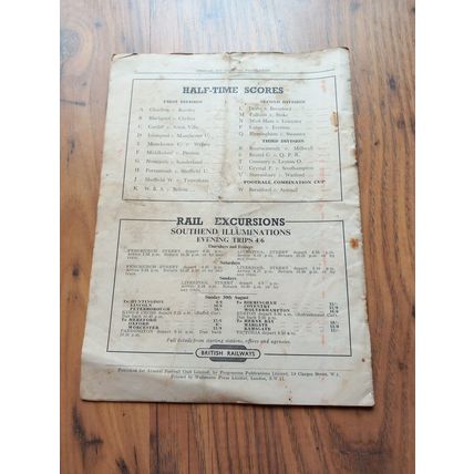 1953/54 Arsenal vs Huddersfield Town - Division 1 - 22/8/1953