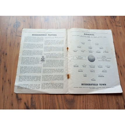 1953/54 Arsenal vs Huddersfield Town - Division 1 - 22/8/1953
