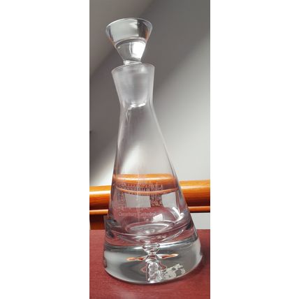 Pyramid Crystal Glass Decanter Laser Etched Canterbury Cathedral