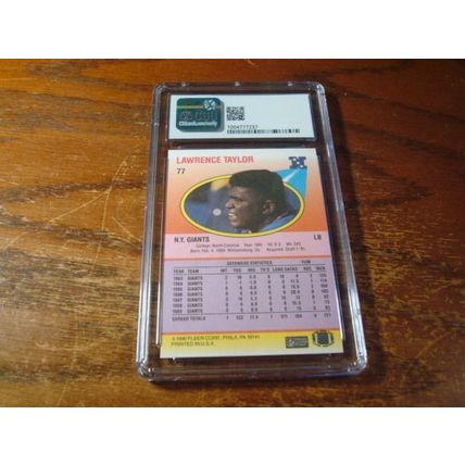 1990 Fleer, Graded Near Mint 8.5, LAWRENCE TAYLOR, HOF