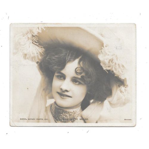 PRINTED MIDGET SIZE POSTCARD OF ACTRESS MISS GERTIE MILLAR POSTED 1904 (1752)