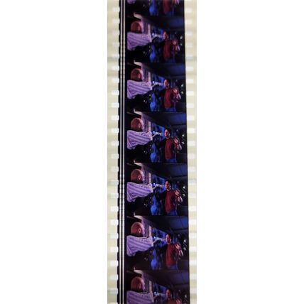 Back to the Future 2. Pk HCH - C057e . - 1 STRIP OF 5 - 35MM FILM CELLS