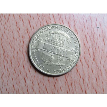 Italy 1996 200 Lire Coin Guardia