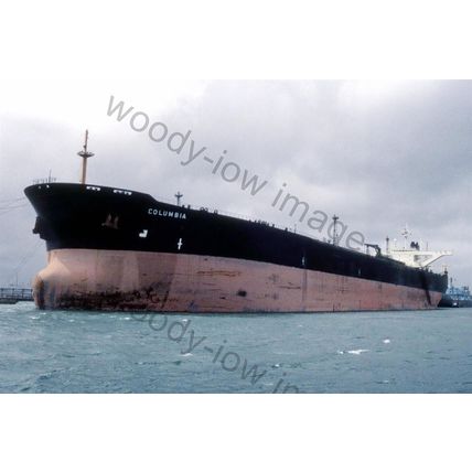 SQ1693 - Liberian Oil Tanker - Columbia , built 1989 - photograph 6x4