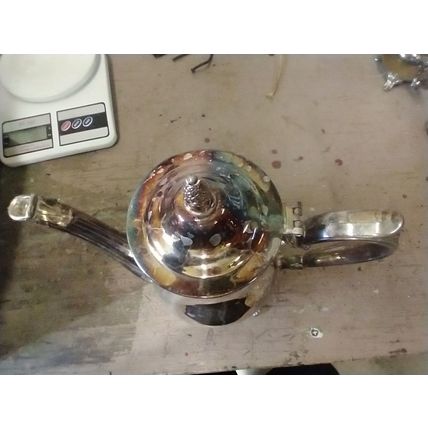 USED!! Vintage!! International Silver Co. Silver plate Coffee-TEA Pot!