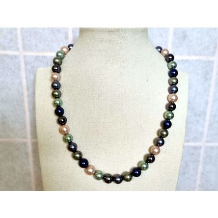 Shell Pearl Large Bead Necklace, Lustrous Blue Grey Pink Tone, Toggle Clasp