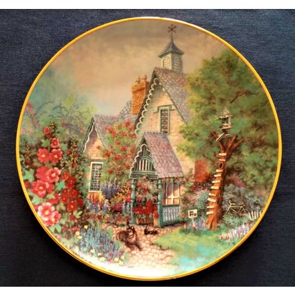 Franklin Mint Lillput lane The Gables Fine Porcelain Plate