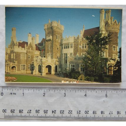 1988 postcard Casa Loma, Toronto, Canada