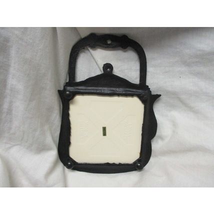 Vintage Black & White Cat Pattern Decorative Cast Iron Tea Kettle Shape Trivet