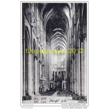 AMIENS LA CATHEDRALE, LA NEF, PICARDY, FRANCE, Postcard