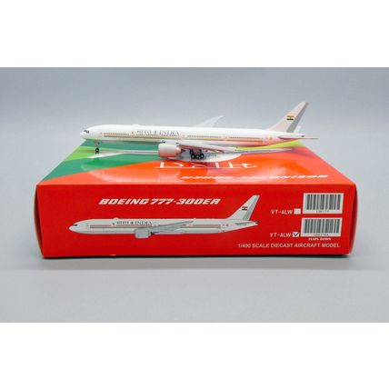B777 INDIAN GOVERNMENT FLAPS DOWN REG: VT-ALW W/ANTENNA - JC WINGS LH4179A 1/400