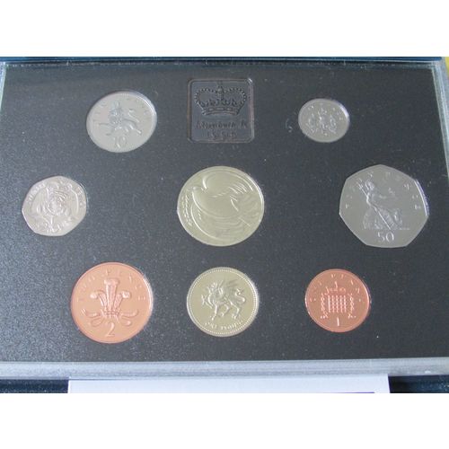 1995 QUEEN ELIZABETH II ROYAL MINT PROOF SET BLUE CASE. I