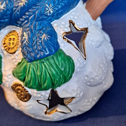 Christmas SNOWMAN Tealight CANDLE HOLDER Winter Scarf Figurine Ceramic Stars