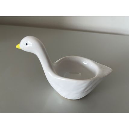 VINTAGE AVON CERAMIC GOOSE EGG CUP