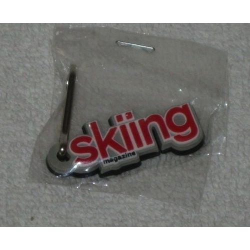 Skiing Magazine Zipper Pull